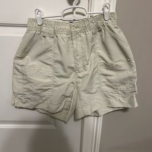 Aftco men’s 30w, 6in inseam, light khaki shorts